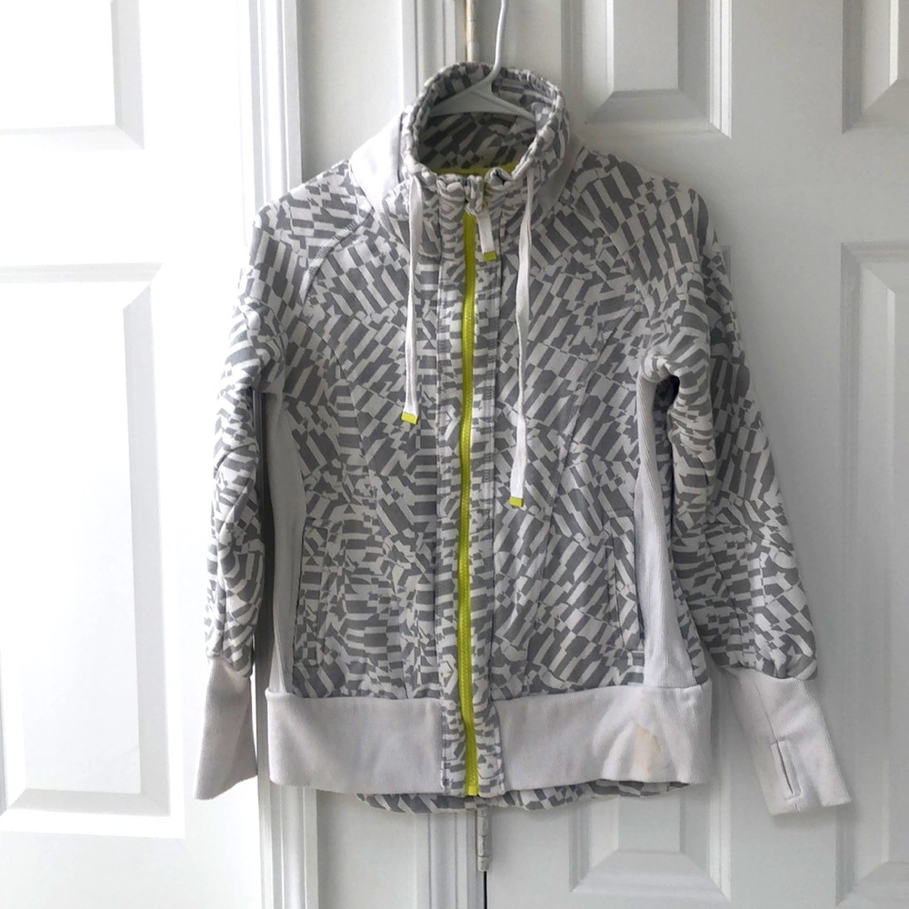 Mondetta sport jacket